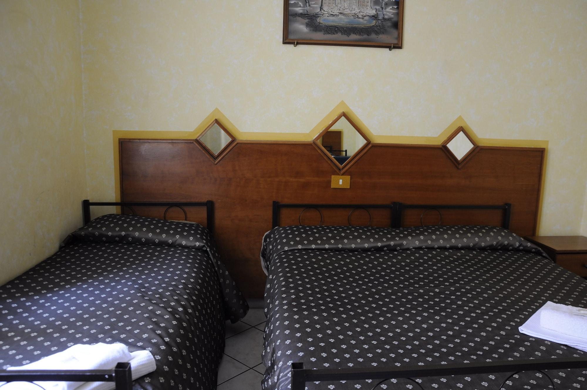 Hotel Farini Рим Екстериор снимка