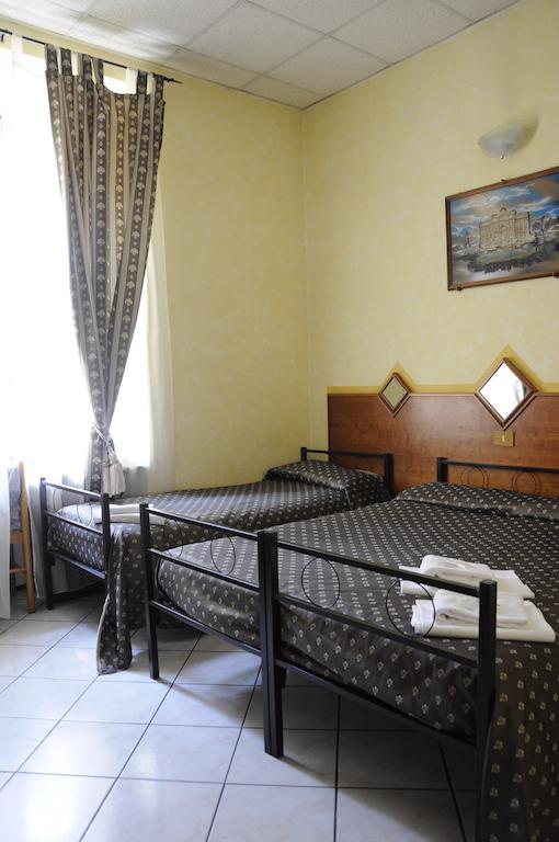 Hotel Farini Рим Екстериор снимка